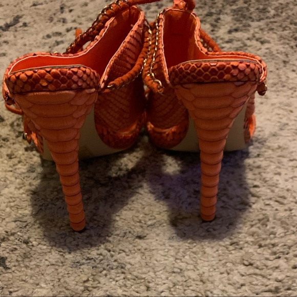 Azalea Wang Heels size 8 - Picture 8 of 8
